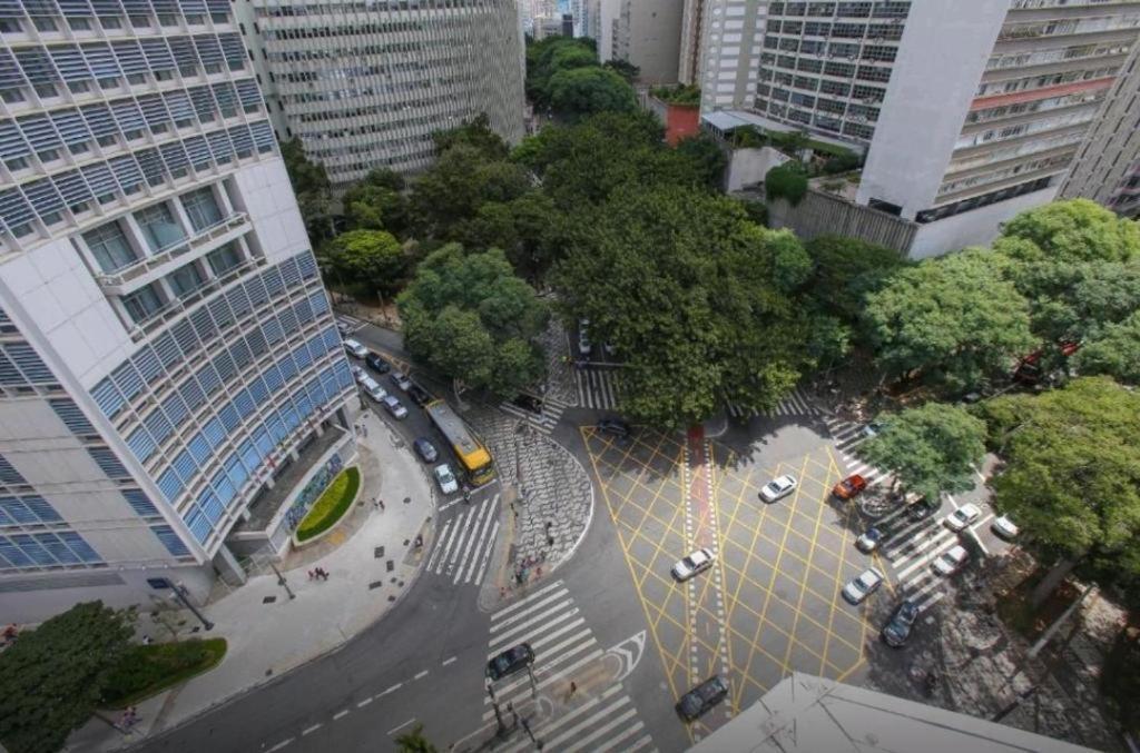 Loft Consolacao Ao Lado Metro, 614 São Paulo Exteriör bild
